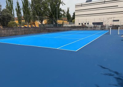 FINAL PISTA TENIS LAS ROZAS SISTEMA TENIS LIFE COMPOSAN. MOYPE SPORT